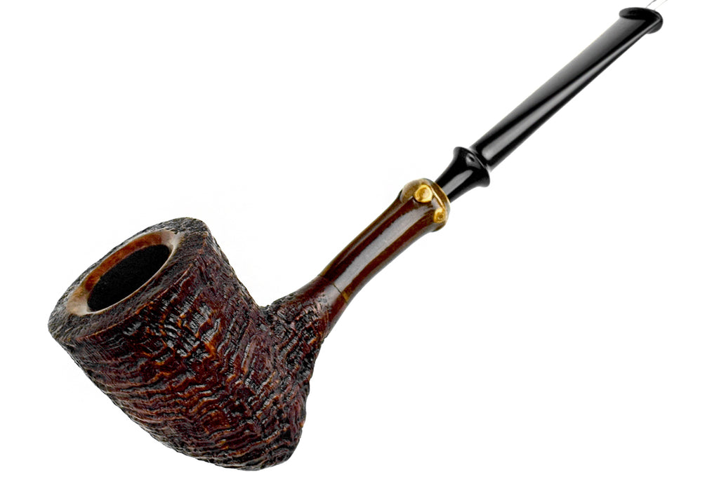Blue Room Briars is proud to present this Nate King Pipe 1142 Contrast Ring Blast Dan Dublin with Dark Bamboo