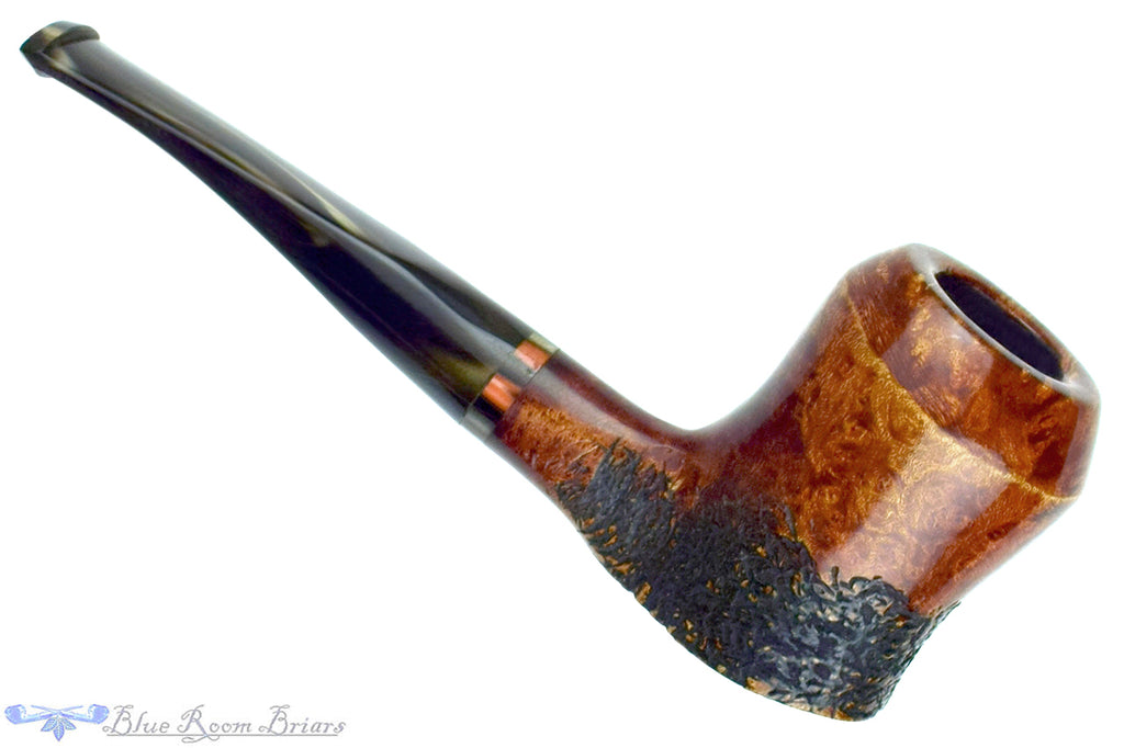 Blue Room Briars is proud to present this Ranz Freehand Pipe Partial Carved Poker Sitter with Acrylic