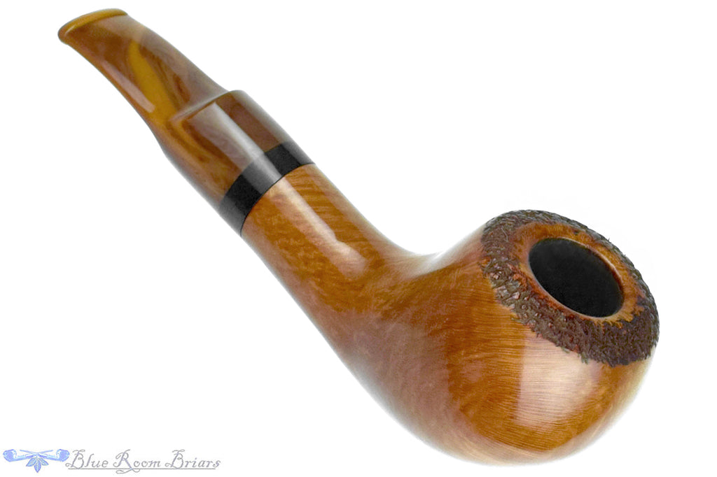 Blue Room Briars is proud to present this Ranz Freehand Pipe Bent Apple with Acrylic