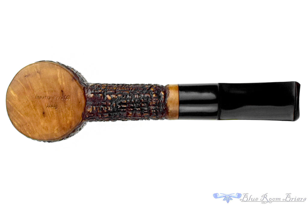 Blue Room Briars is proud to present this Mastro Beraldi Carved Poker Sitter Estate Pipe