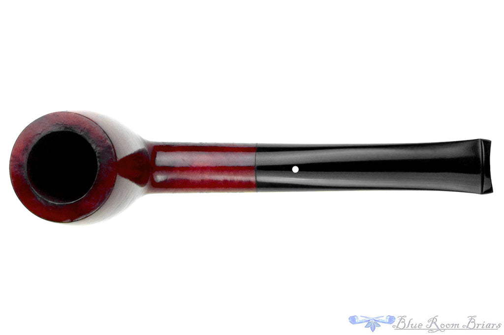 Blue Room Briars is proud to present this Dunhill Bruyere 59 (1968 Make) Billiard Estate Pipe