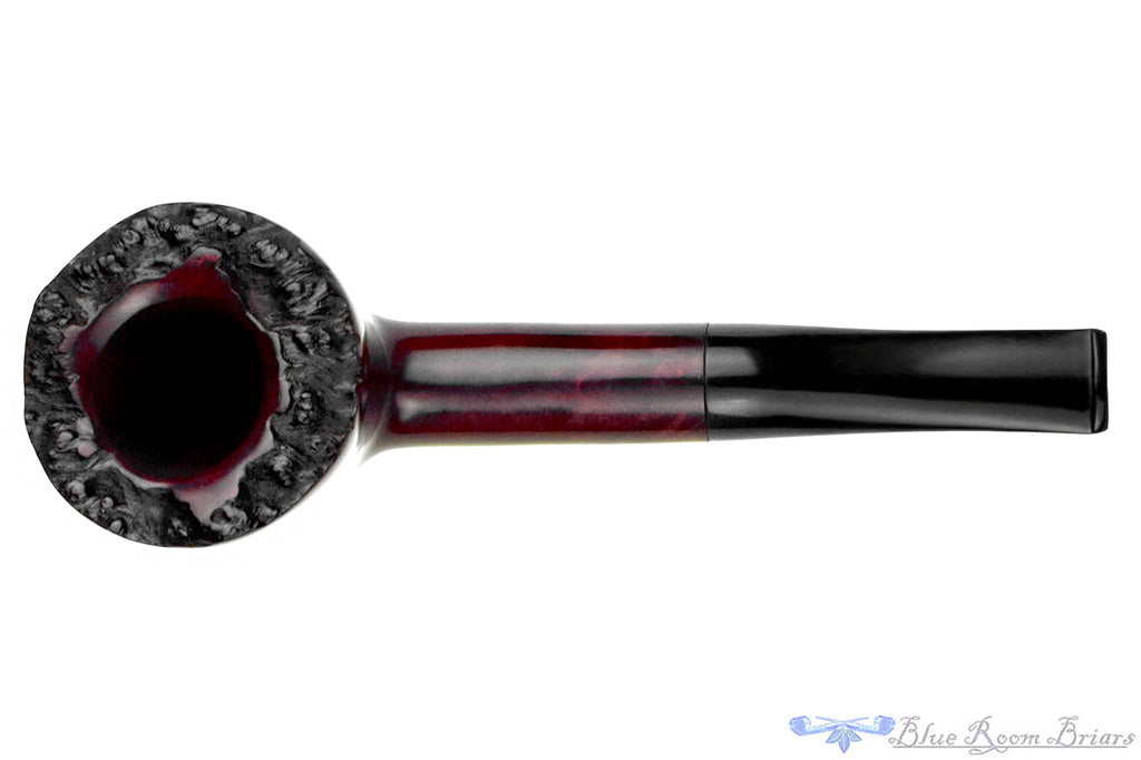 Blue Room Briars is proud to present this Bari Wiking Handmade Large Dublin (9mm Filter) with Plateau Estate Pipe