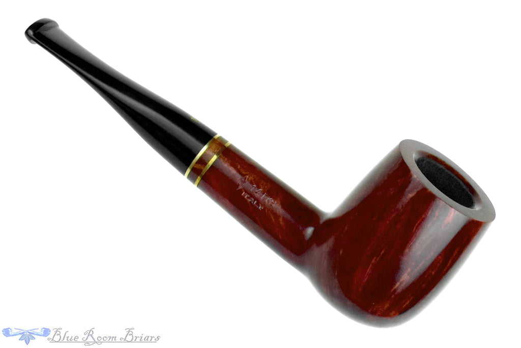 Blue Room Briars is proud to present this Savinelli Porto Cervo 141 KS Billiard Sitter (6mm Filter) with Brass UNSMOKED Estate Pipe