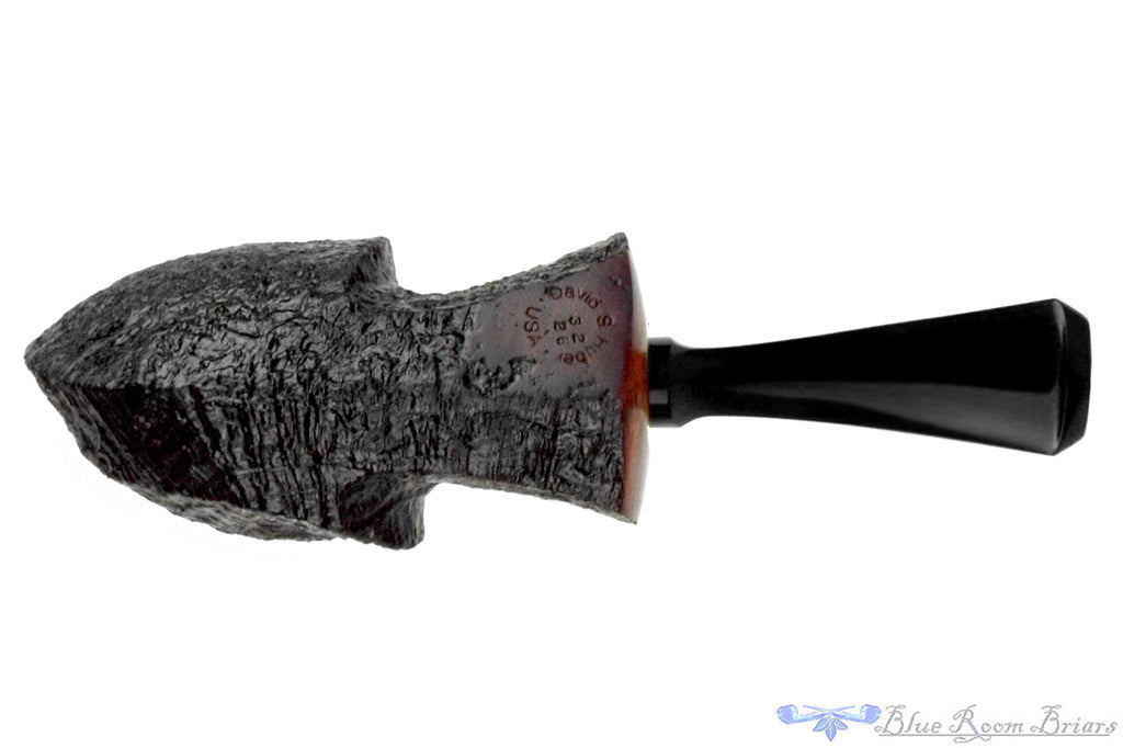 Blue Room Briars is proud to present this David Huber Pipe Compact Samegawara Fugu Blowfish