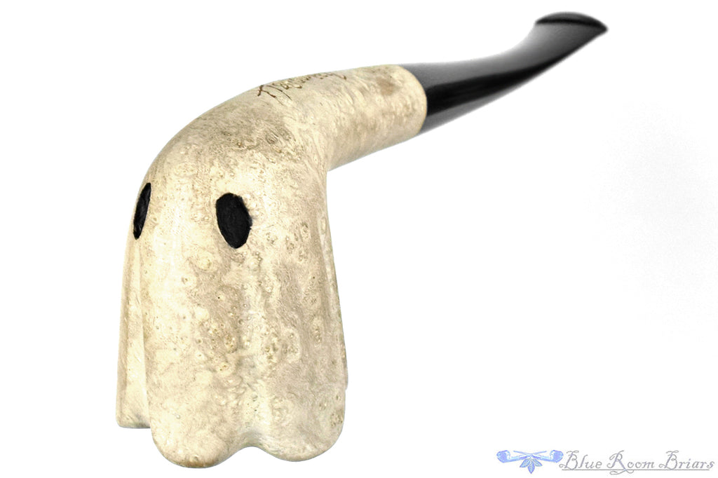Blue Room Briars is proud to present this Blue Room Briars Pipe 2026 Halloween Bent Ghost Dublin