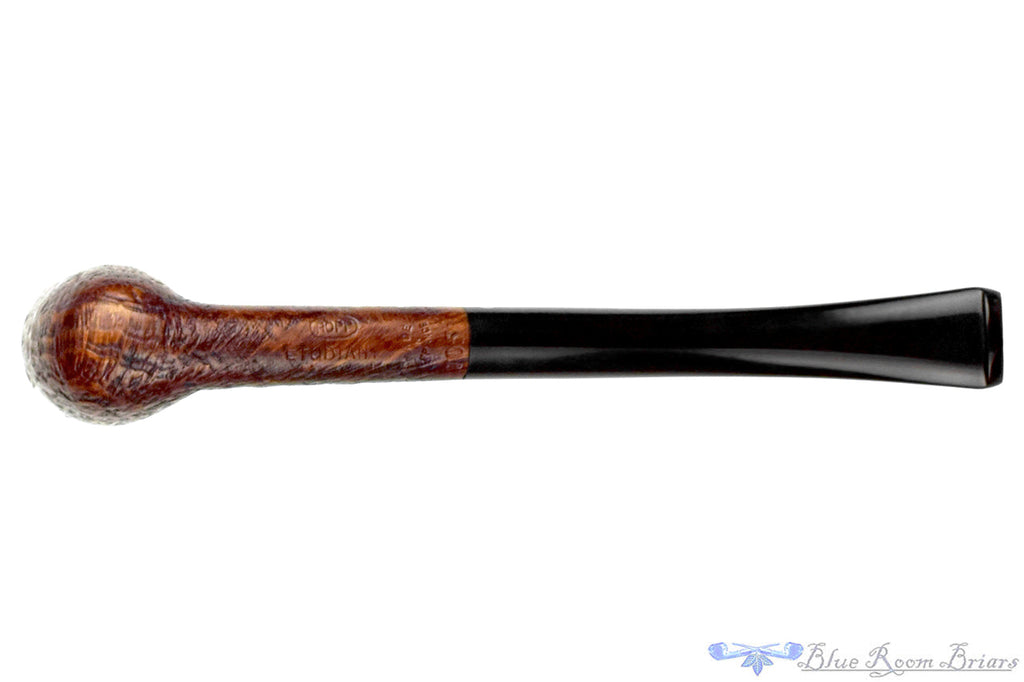 Blue Room Briars is proud to present this Ropp Etudiant J05 Sandblast Dublin Estate Pipe