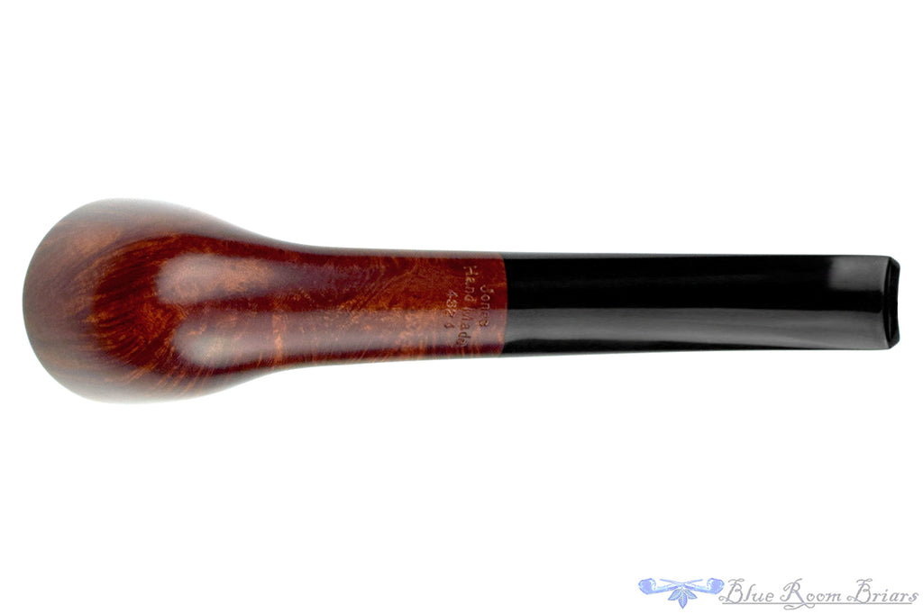 Blue Room Briars is proud to present this Jesse Jones Pipe 4324 Windscreen Zulu