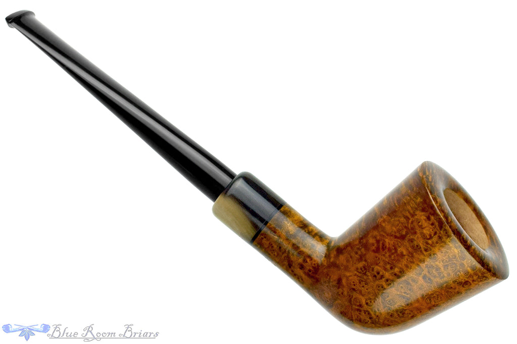 Blue Room Briars is proud to present this Vollmer & Nilsson Pipe Canted Dublin with Horn