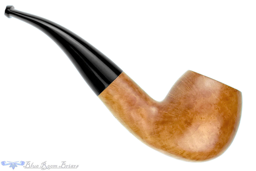 Blue Room Briar is proud to present this Genod Pipe Bent Apple