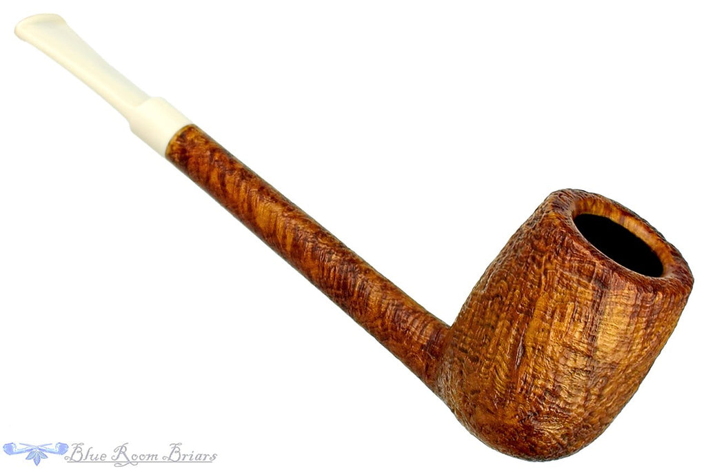 Blue Room Briars is Proud to Present this Ian Nicol Pipe High Contrast Sandblast Pencil Shank Lovat with Juma