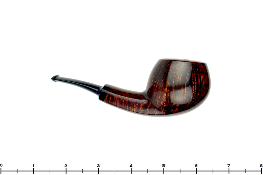 Blue Room Briars is proud to present this Alexander Sokolik Pipe Smooth Danish Apple