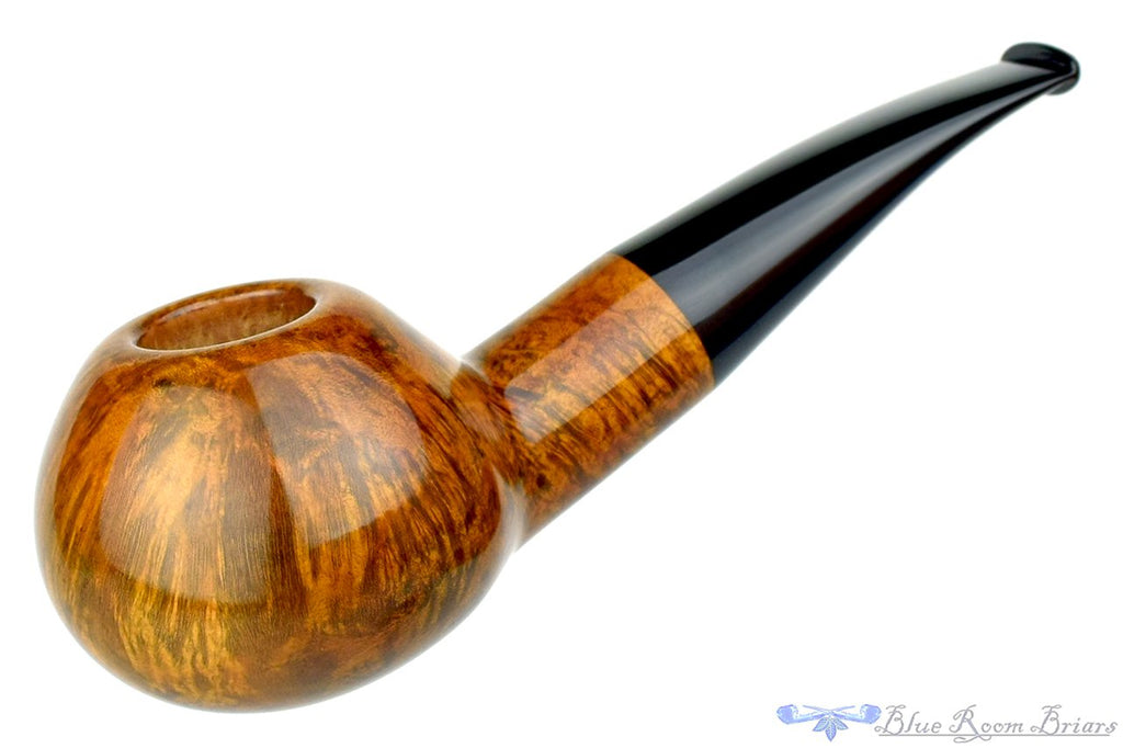 Blue Room Briars is proud to present this Todd Harris Pipe Large 1/4 Bent Tomato