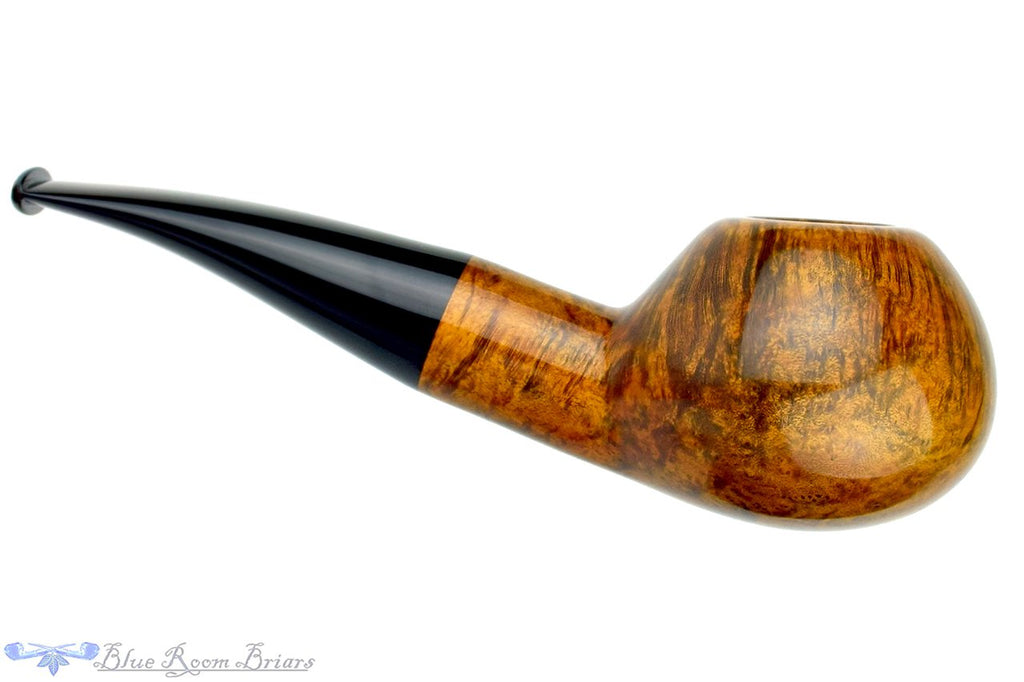 Blue Room Briars is proud to present this Todd Harris Pipe Large 1/4 Bent Tomato