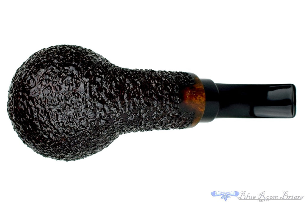 Blue Room Briars is proud to present this Todd Harris Pipe 1/2 Bent Rusticated Apple
