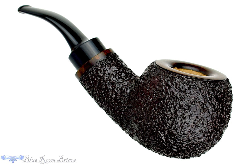 Blue Room Briars is proud to present this Todd Harris Pipe 1/2 Bent Rusticated Apple