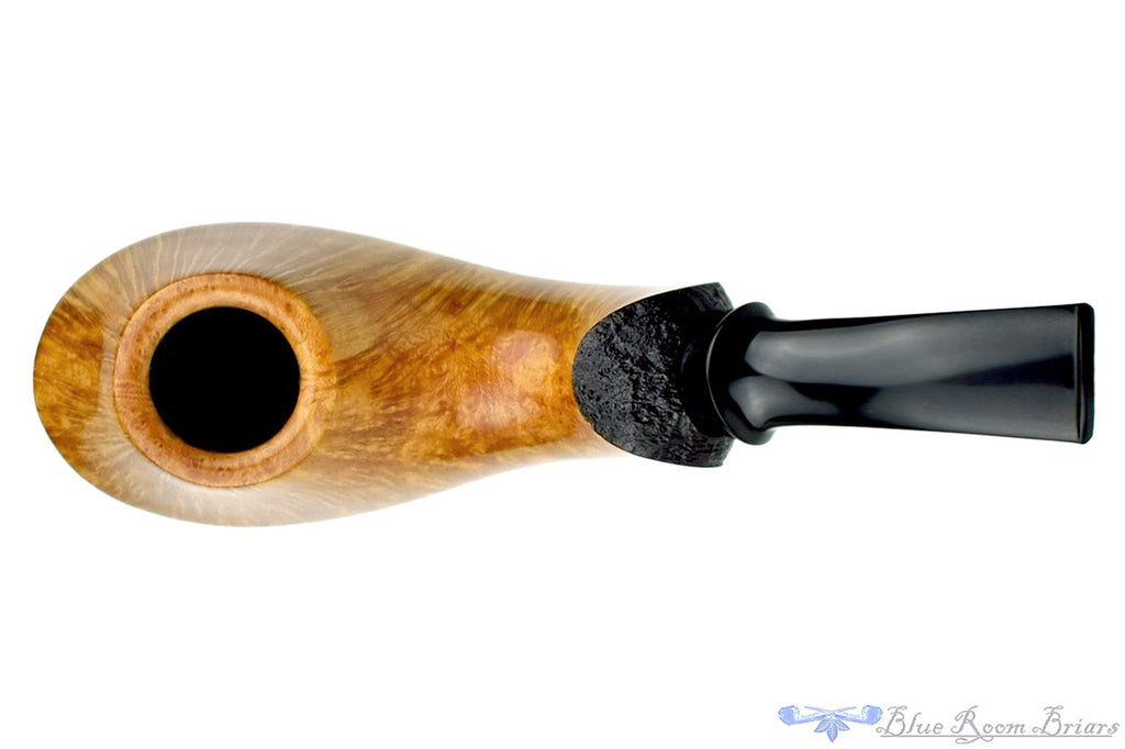 Blue Room Briars is proud to present this Clark Layton Pipe Two Toned Whiptail Volcano