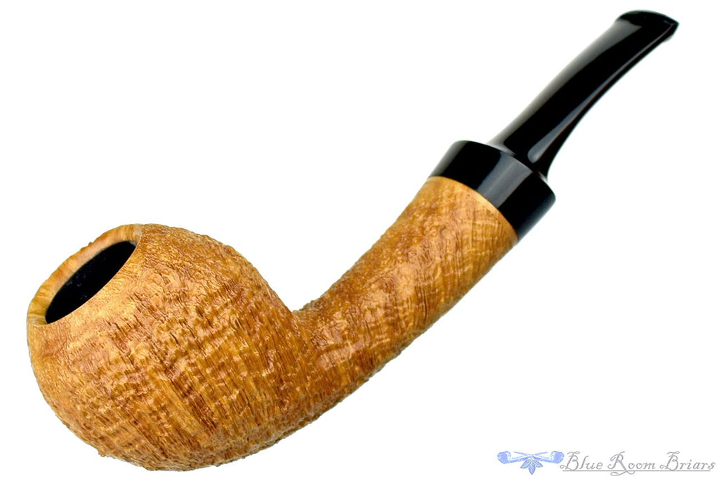 Blue Room Briars is proud to present this Clark Layton Pipe Ring Blast Danish Apple