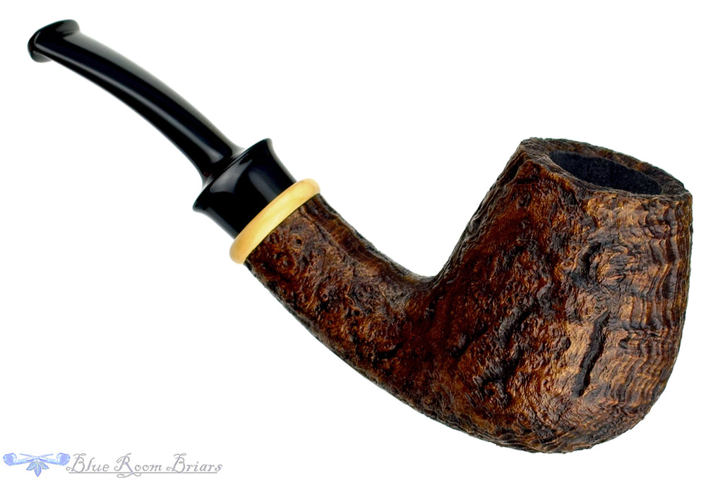 Blue Room Briars is proud to present this Bill Shalosky 474 1/4 Bent Sandblast Brandy with Boxwood