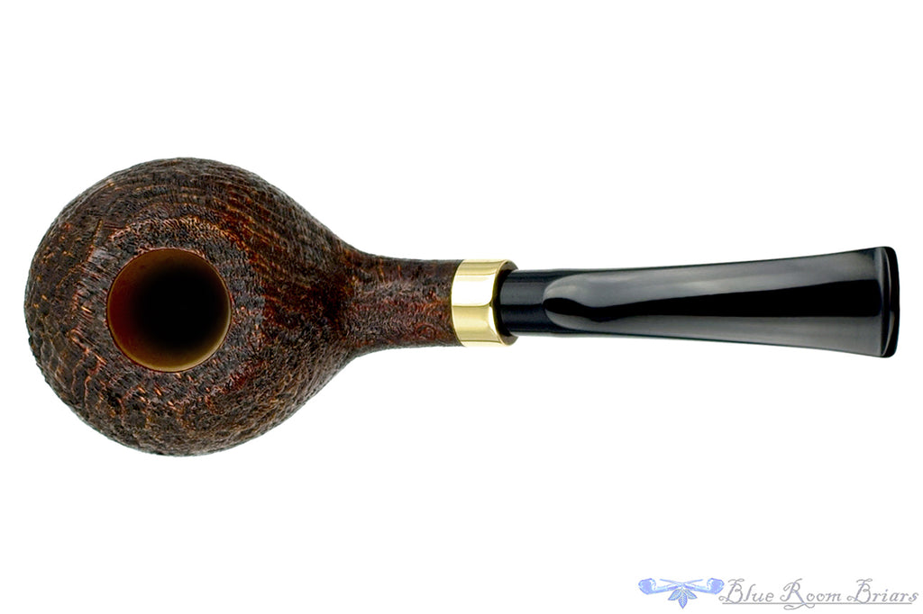 Blue Room Briars is proud to present this Doug Finlay Pipe 1/4 Bent Sandblast Tomato with Brass and Military Mount
