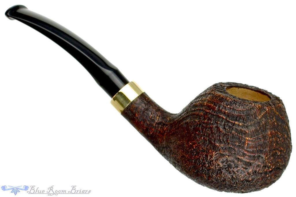 Blue Room Briars is proud to present this Doug Finlay Pipe 1/4 Bent Sandblast Tomato with Brass and Military Mount