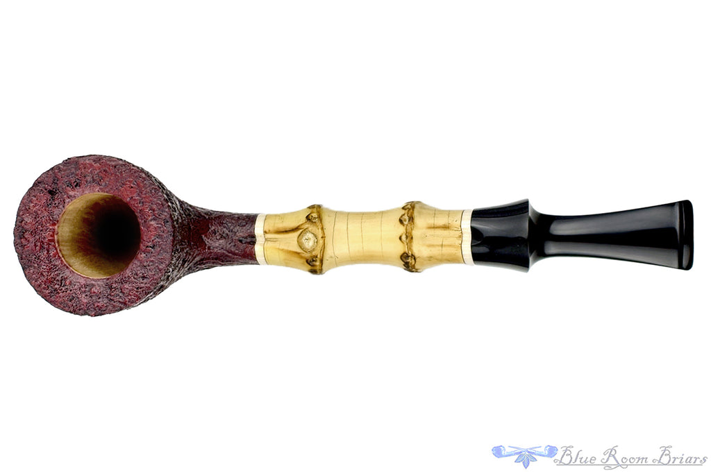 Blue Room Briars is proud to present this Doug Finlay Pipe Ring Blast Dublin with Bamboo and Ivorite