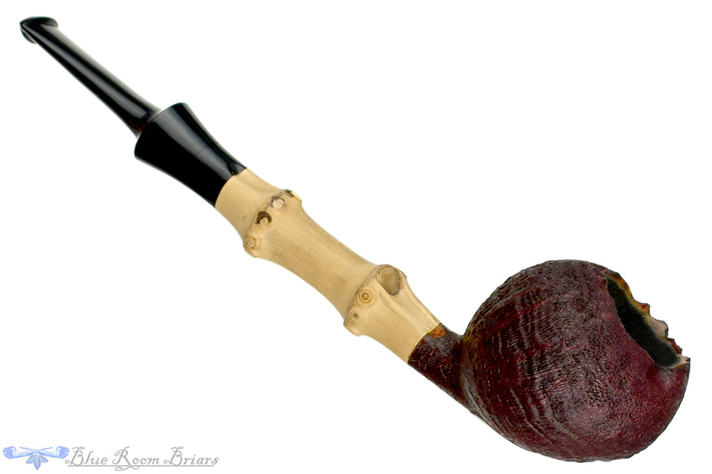 Blue Room Briars is proud to present this Dirk Heinemann Pipe Sandblast Tomato with Bamboo and Plateau