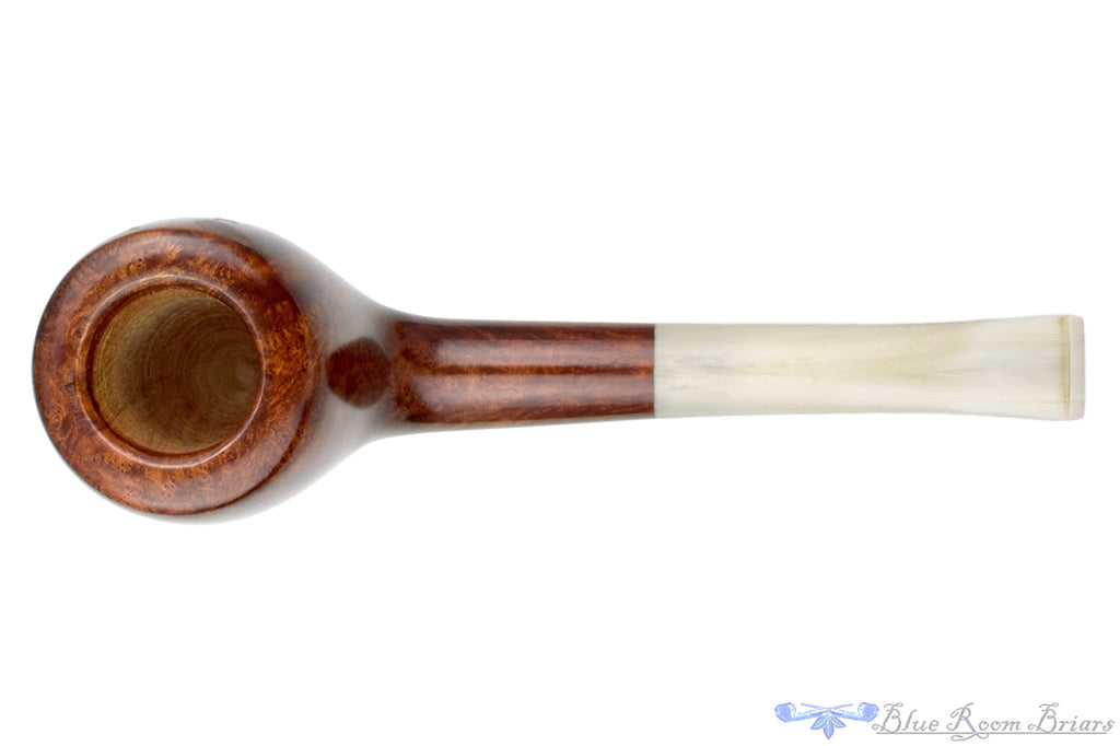 Blue Room Briars is proud to present this RC Sands Pipe Smooth Tulip