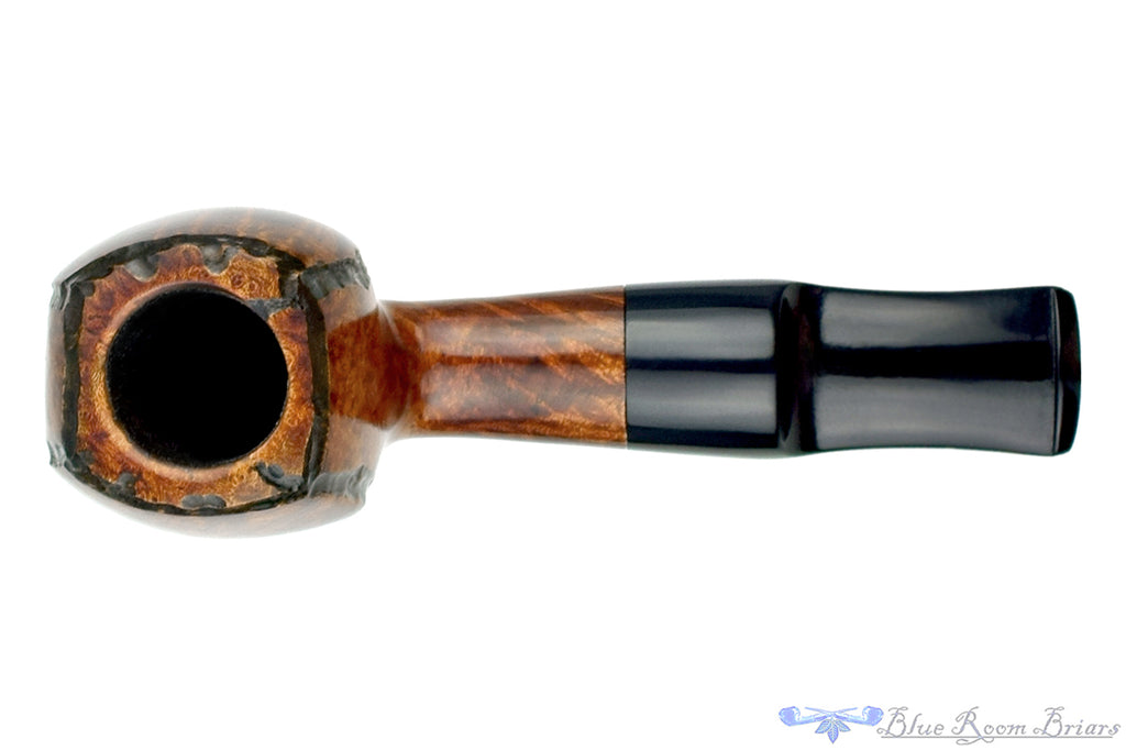 Blue Room Briars is proud to present this Ron Smith Pipe "Edwin" Partial Carved Blowfish Sitter