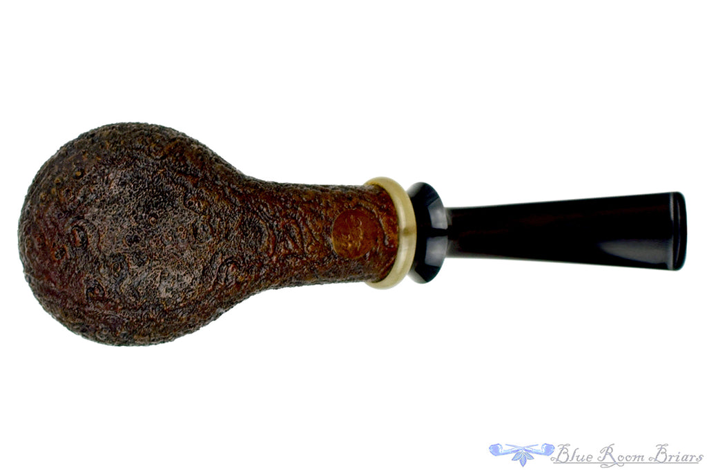 Blue Room Briars is proud to present this Doug Finlay Pipe Bent Ring Blast Scoop with Horn