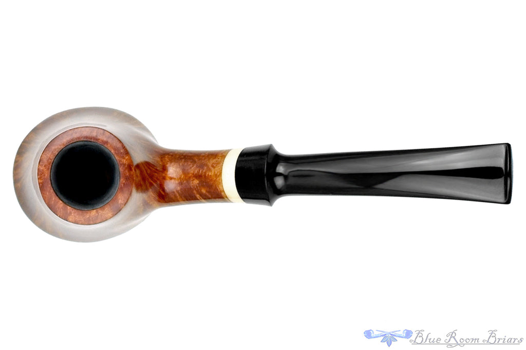 Blue Room Briars is proud to present this George Boyadjiev Pipe Bent Volcano with Elforyn
