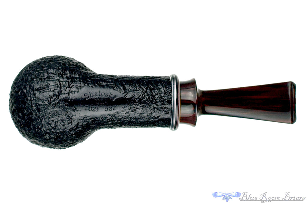 Blue Room Briars is proud to present this Bill Shalosky Pipe 532 Black Blast Brow Burner with Fordite and Brindle