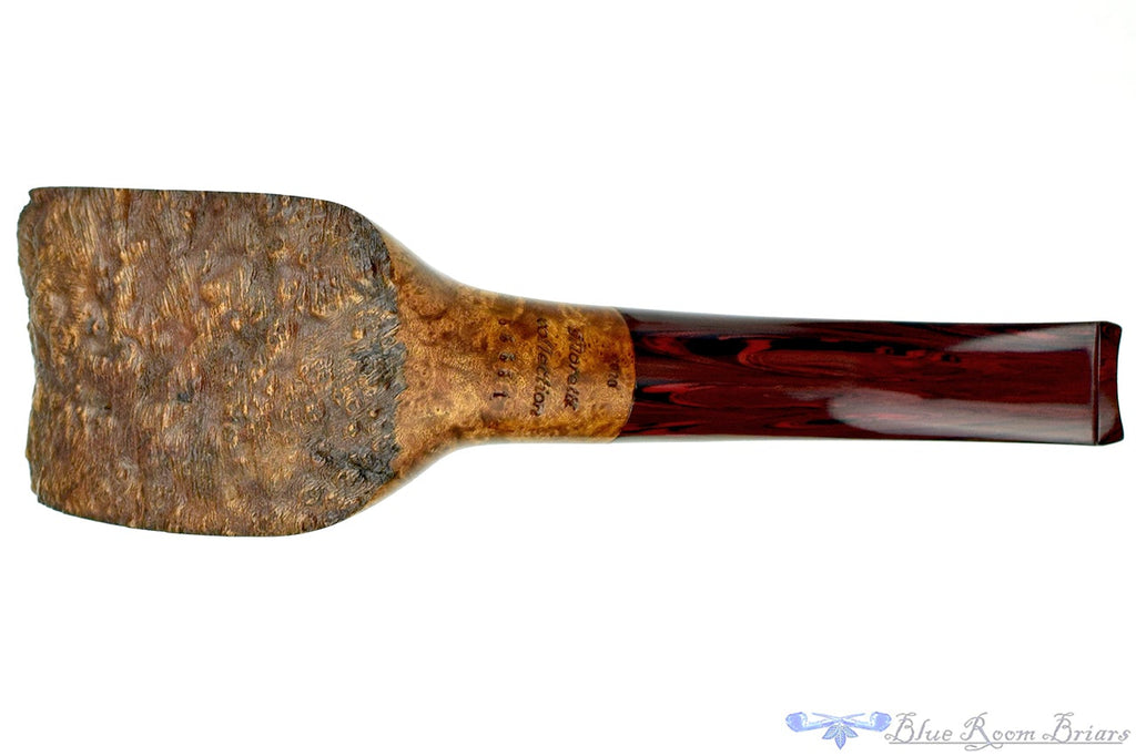 Blue Room Briars is proud to present this Moretti Collection (2020 Make) Bent Volcano Freehand with Plateau and Brindle