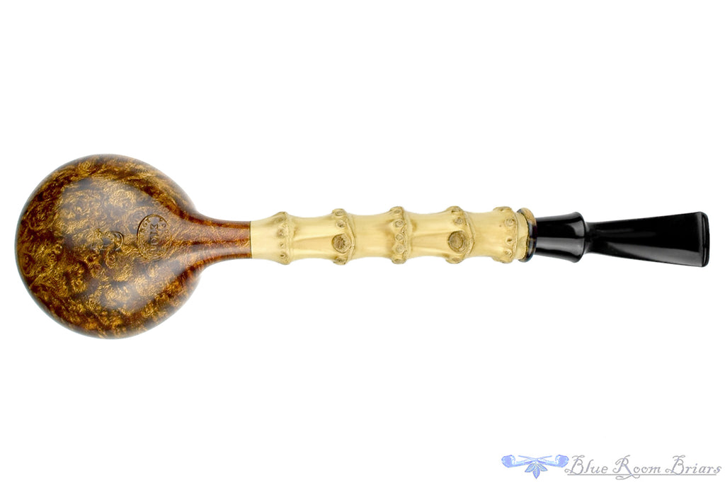Blue Room Briars is proud to present this Todd Johnson Pipe Bamboo Shank Tomato with Bocote