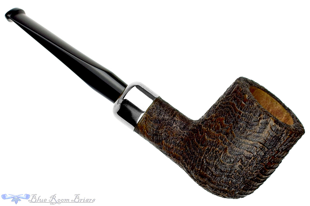 Blue Room Briars is proud to present this Doug Finlay Pipe Ring Blast Tall Pot with Nickel