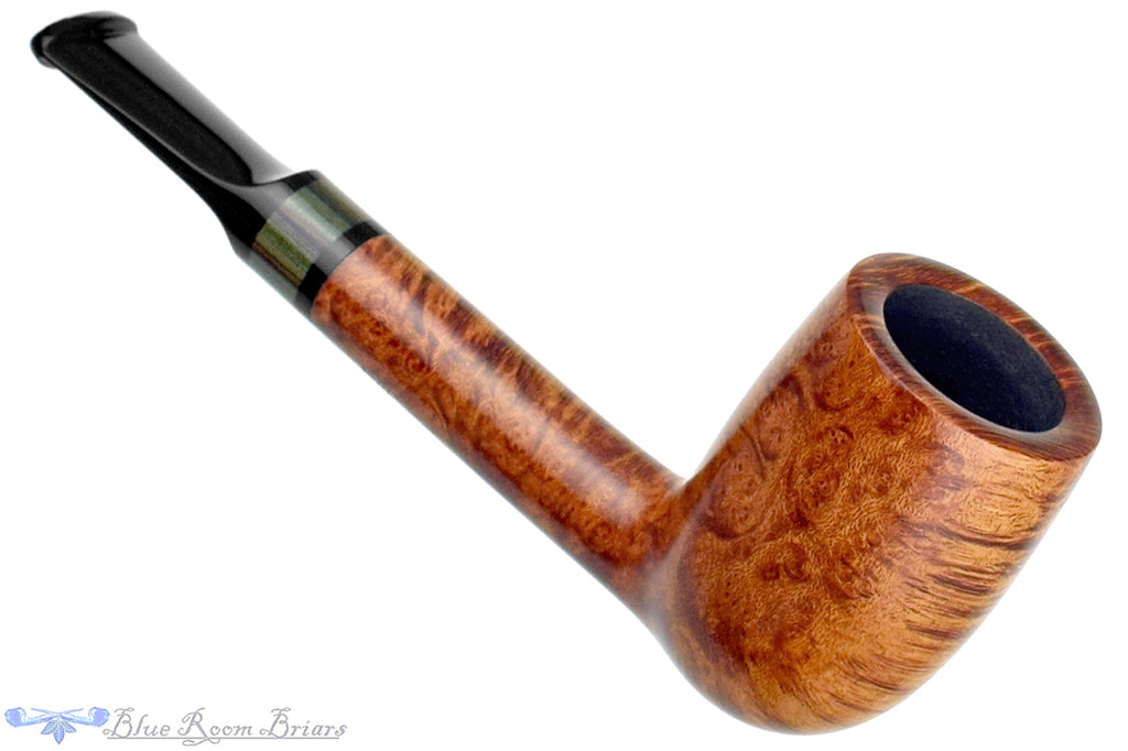 Blue Room Briars is proud to present this C. Kent Joyce Pipe Lovat with Brindle Insert