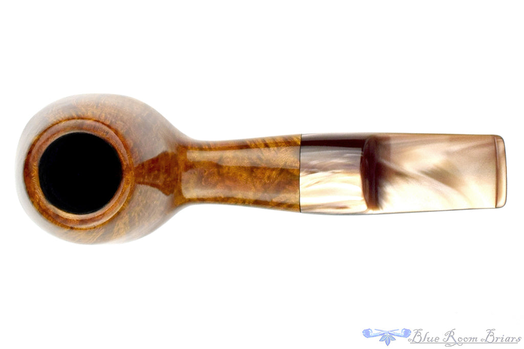 Blue Room Briars is proud to present this Ron Smith Pipe Volcano