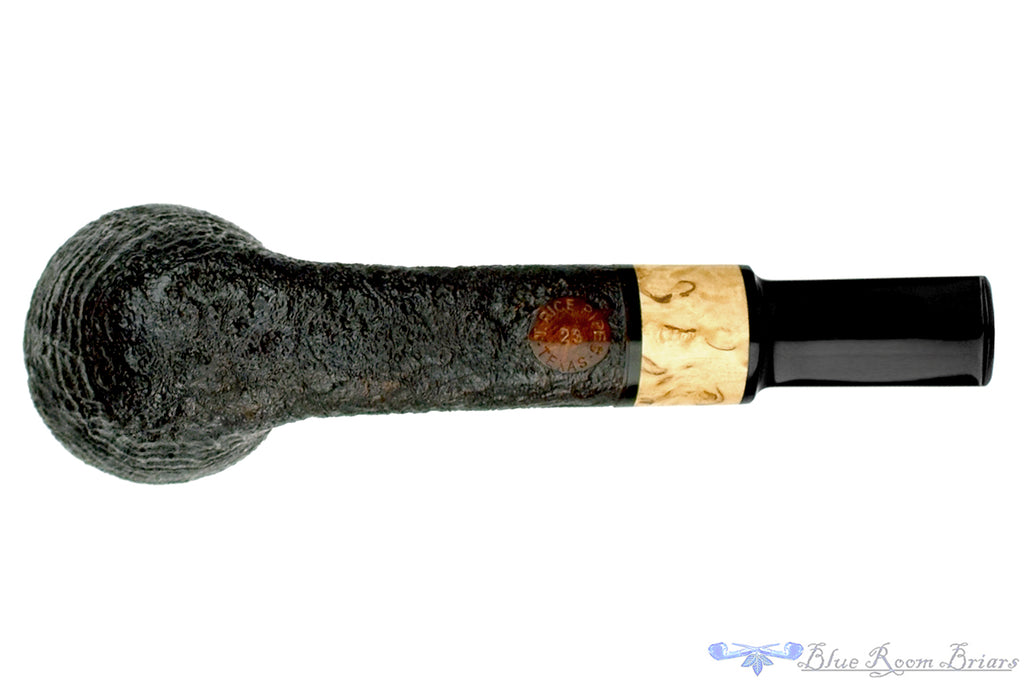 Blue Room Briars is proud to present this Trey Rice Pipe Ring Blast Dublin with Masur Birch