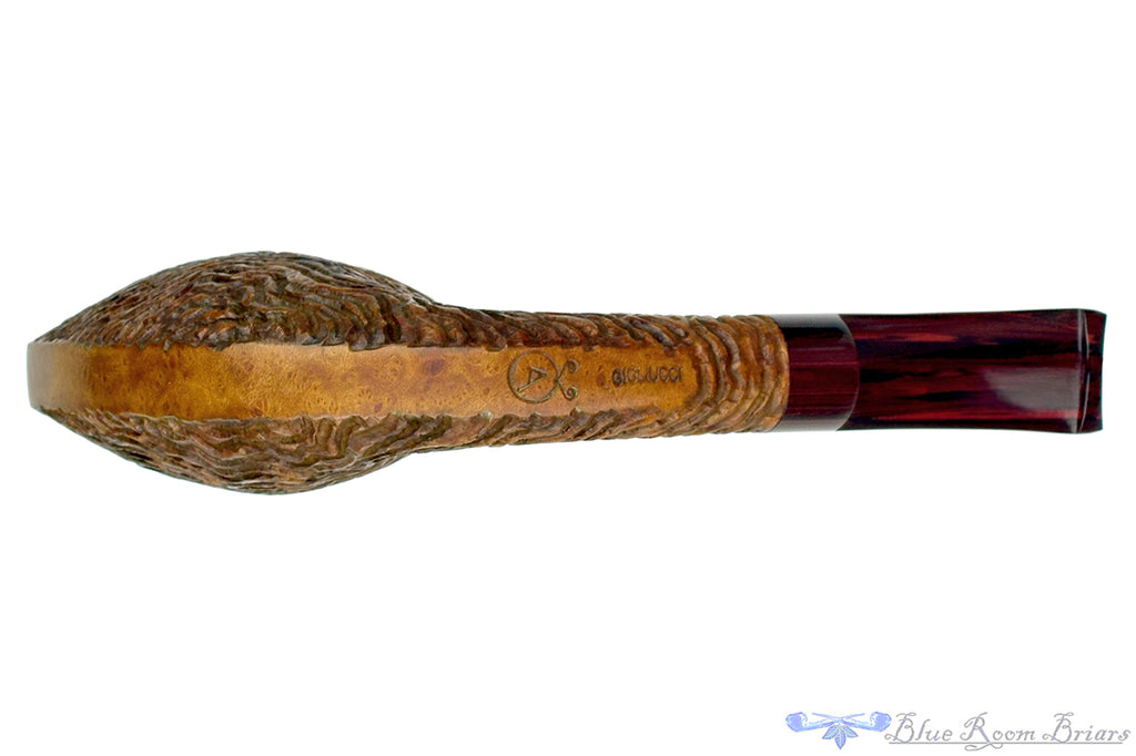 Blue Room Briars is proud to present this Andrea Gigliucci Pipe Bent Carved Tan Boat with Brindle