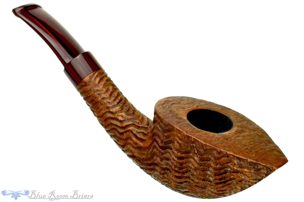 Blue Room Briars is proud to present this Andrea Gigliucci Pipe Bent Carved Tan Boat with Brindle