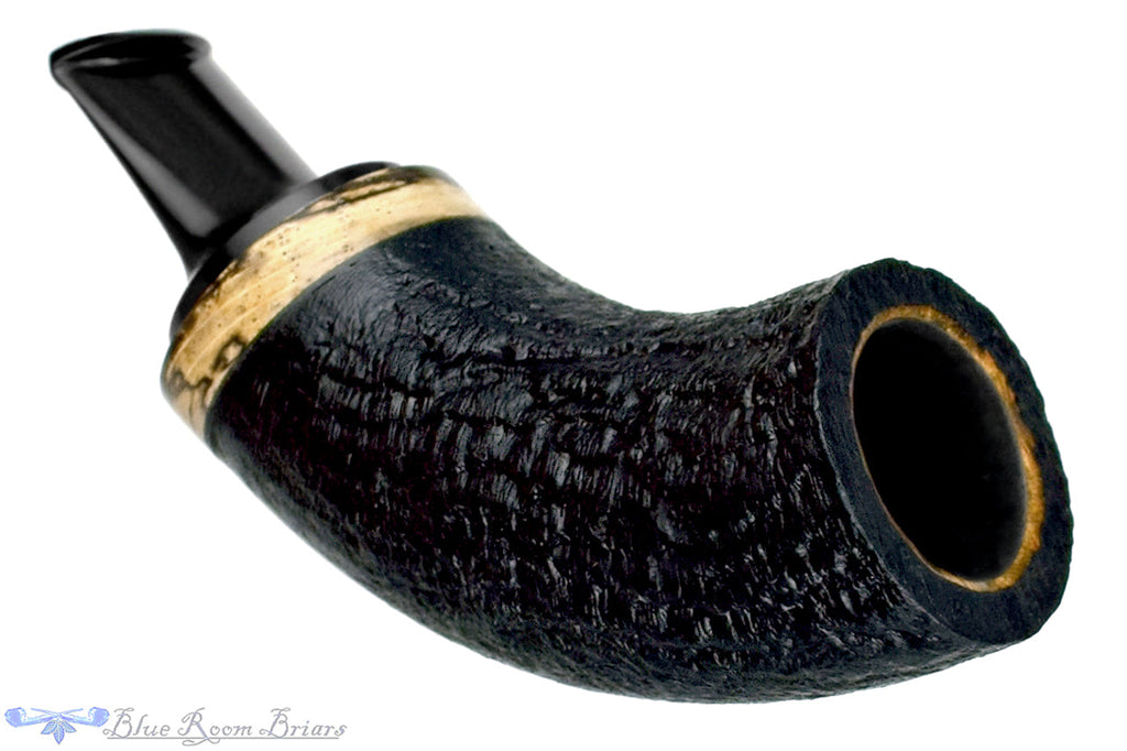 Blue Room Briars is proud to present this Dirk Heinemann Pipe Sandblast Tuban with Birch