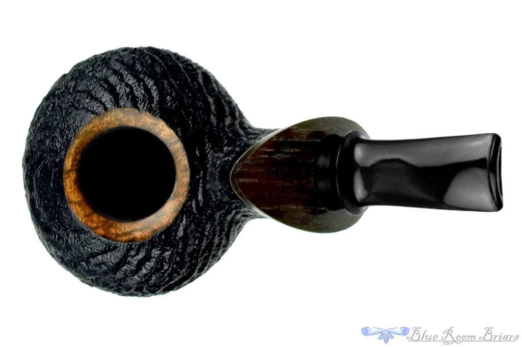 Blue Room Briars is proud to present this Dirk Heinemann Pipe Ring Blast Dora with Oak and Birch