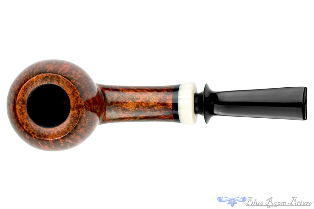 Blue Room Briars is proud to present this Bonsai Pipe by Tobias Höse Bent Tomato with Ivorite