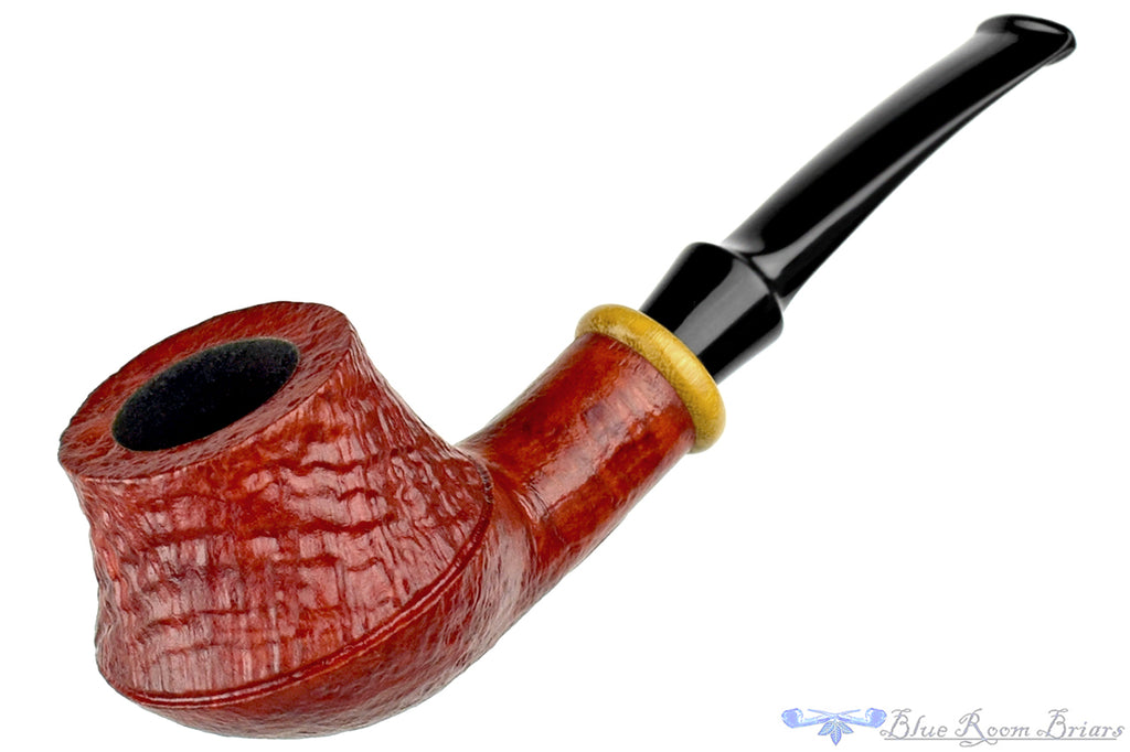 Blue Room Briars is proud to present this Bonsai Pipe by Tobias Höse Sandblast Rhodesian with Wood Ring