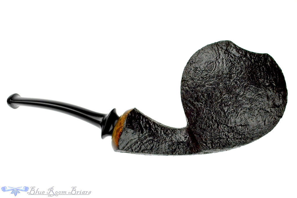 Blue Room Briars is proud to present this David Huber Pipe Sandblast Ivarsson Blowfish