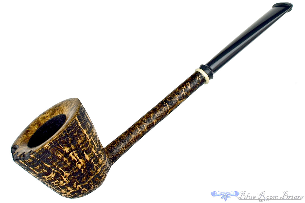 Blue Room Briars is proud to present this Scottie Piersel Pipe "Scottie" Contrast Blast Dublin with Ivorite and Plateau