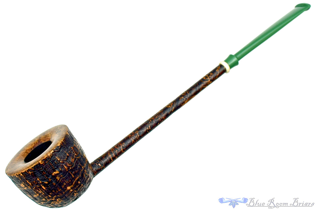 Blue Room Briars is proud to present this Scottie Piersel Pipe "Scottie" High-Contrast Sandblast Wide Dublin with Ivorite