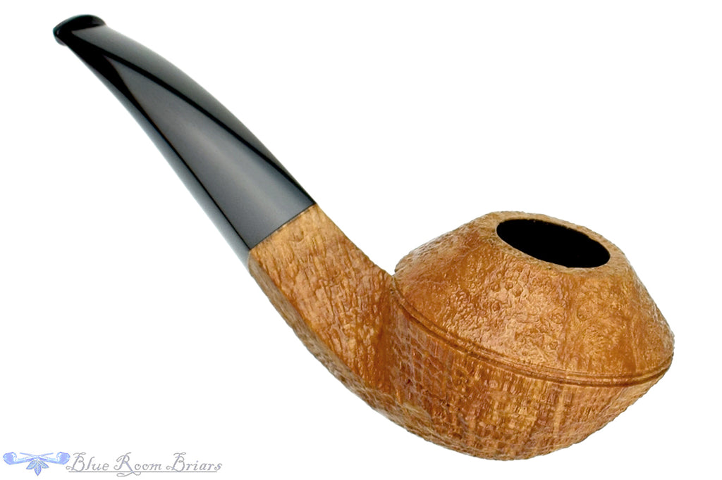 Blue Room Briars is proud to present this Trey Rice Pipe 1/4 Bent Tan Blast Bulldog