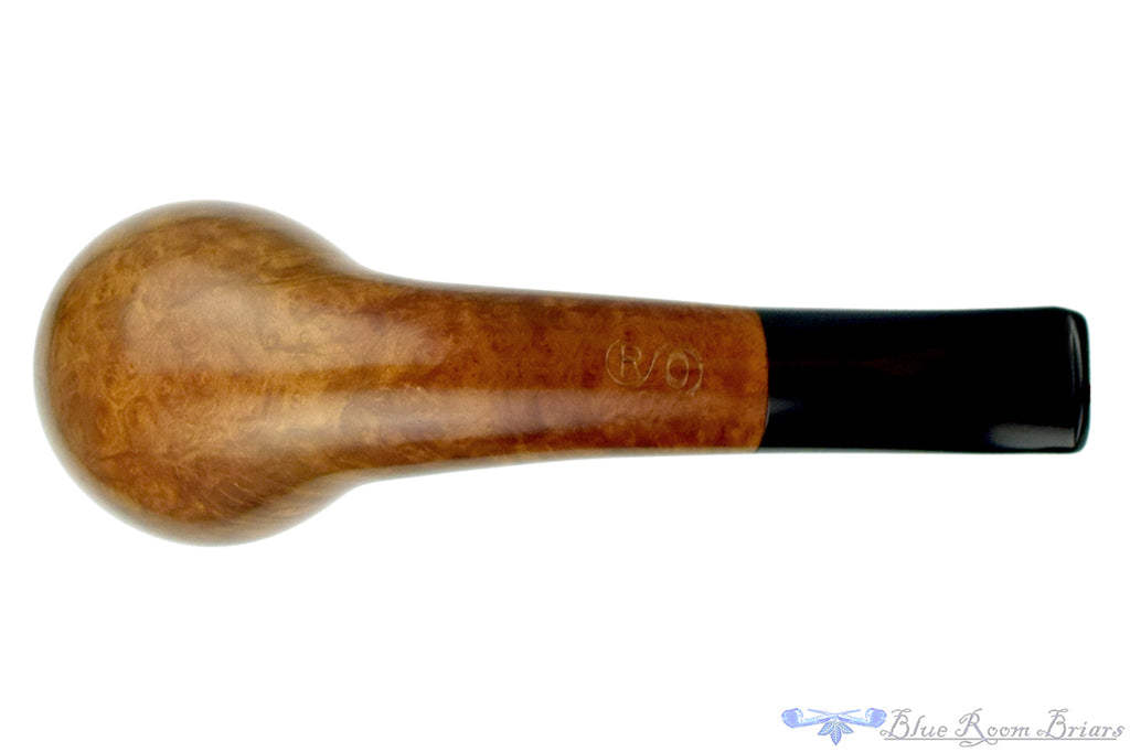 Blue Room Briars is proud to present this RC Sands Pipe Smooth Bent Apple