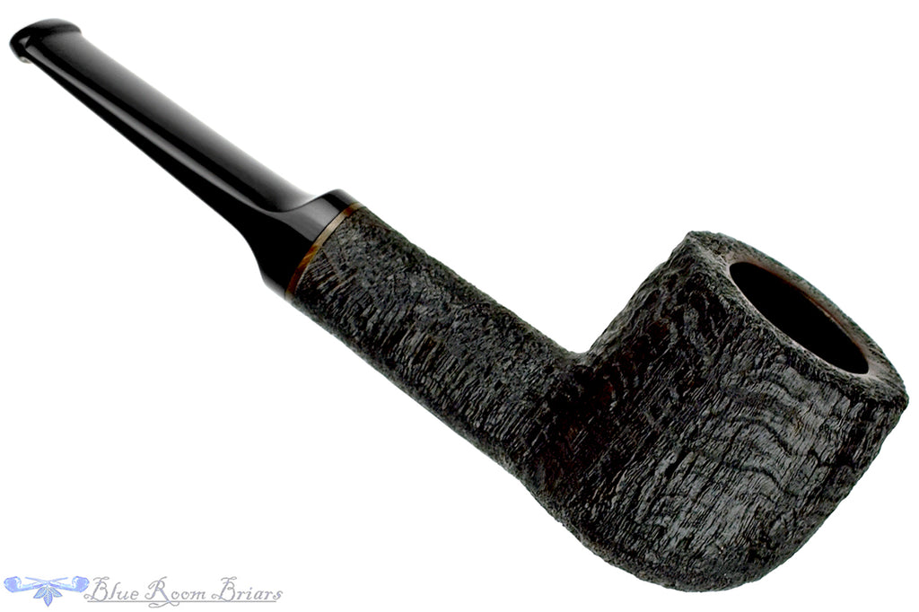 Blue Room Briars is proud to present this Jerry Crawford Pipe Ring Blast Pot