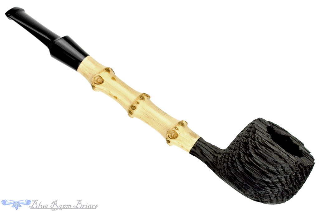 Blue Room Briars is proud to present this Yorgos Mitakidis Pipe 3622 Sandblast Morta with Bamboo